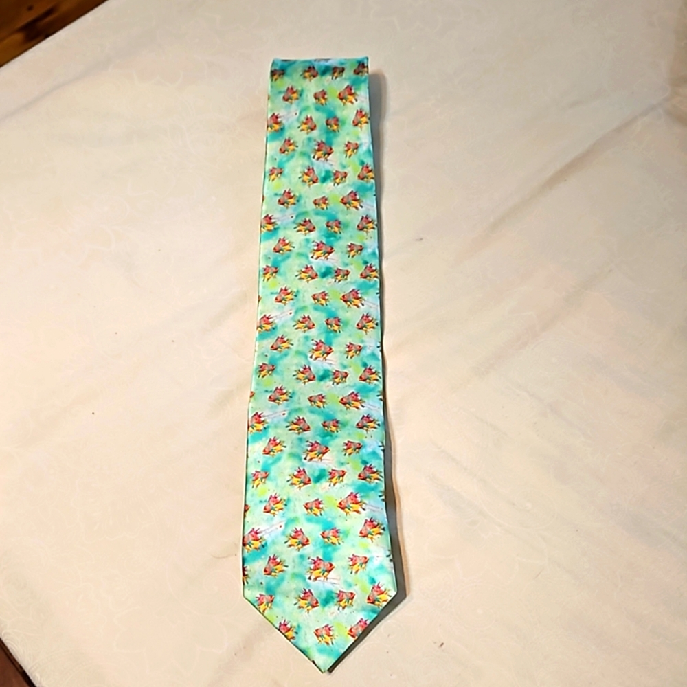 Leoma Lovegrove tie